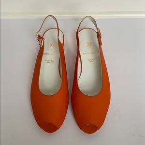 Vintage BRUNO MAGLI Orange Slingbacks